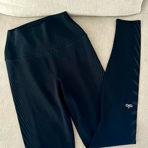 Alo Yoga Leggings